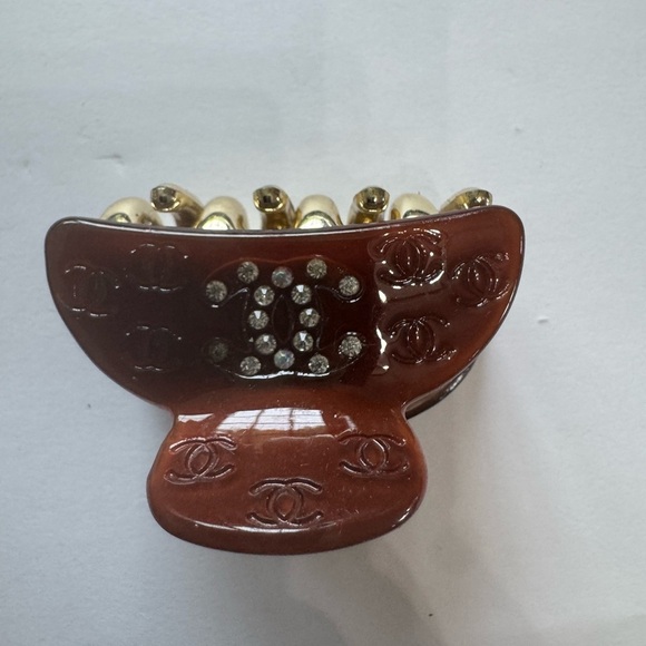 Brown Hair Clip with Gold Accents - Picture 2 of 4